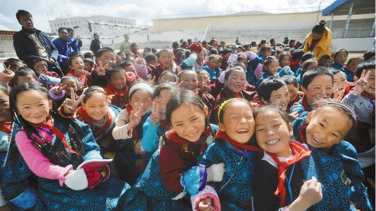 校服也能穿出时髦感